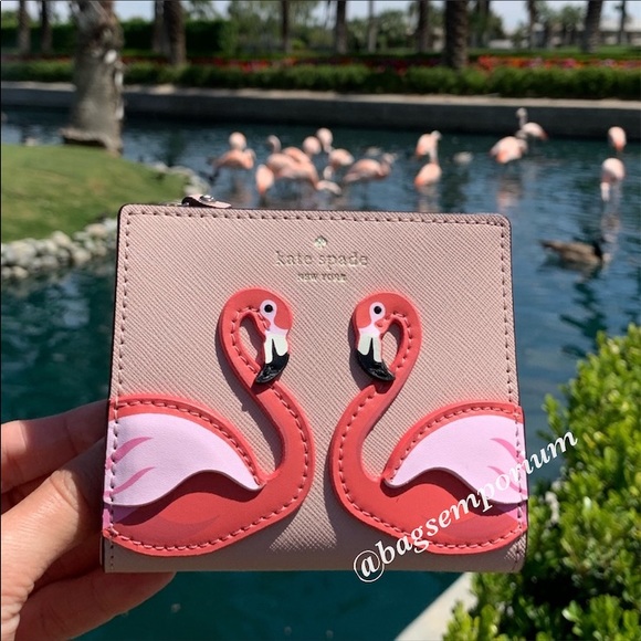 ❗️SALE❗️Kate Spade Flamingo By The Pool Pippa Set - Picture 3 of 9
